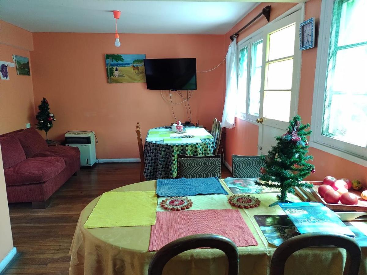 Gatos Tiernos Otel Santiago Dış mekan fotoğraf